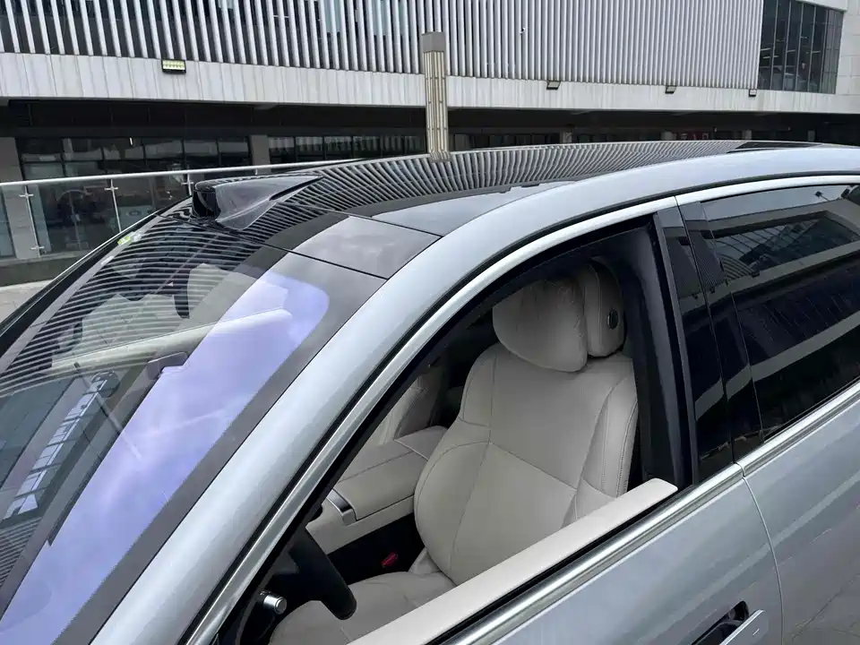 Li Auto Ideal L7