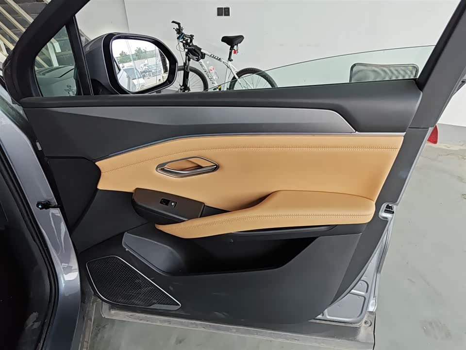BYD Song L DM-i