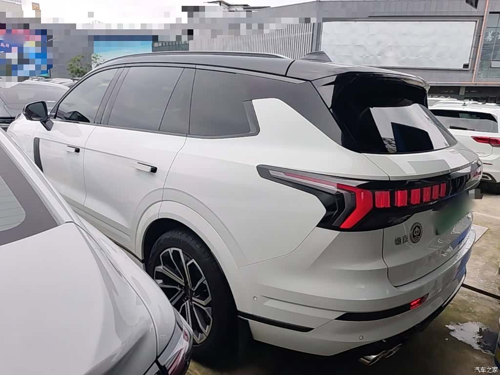 Lynk & Co 02, 2022 все фото