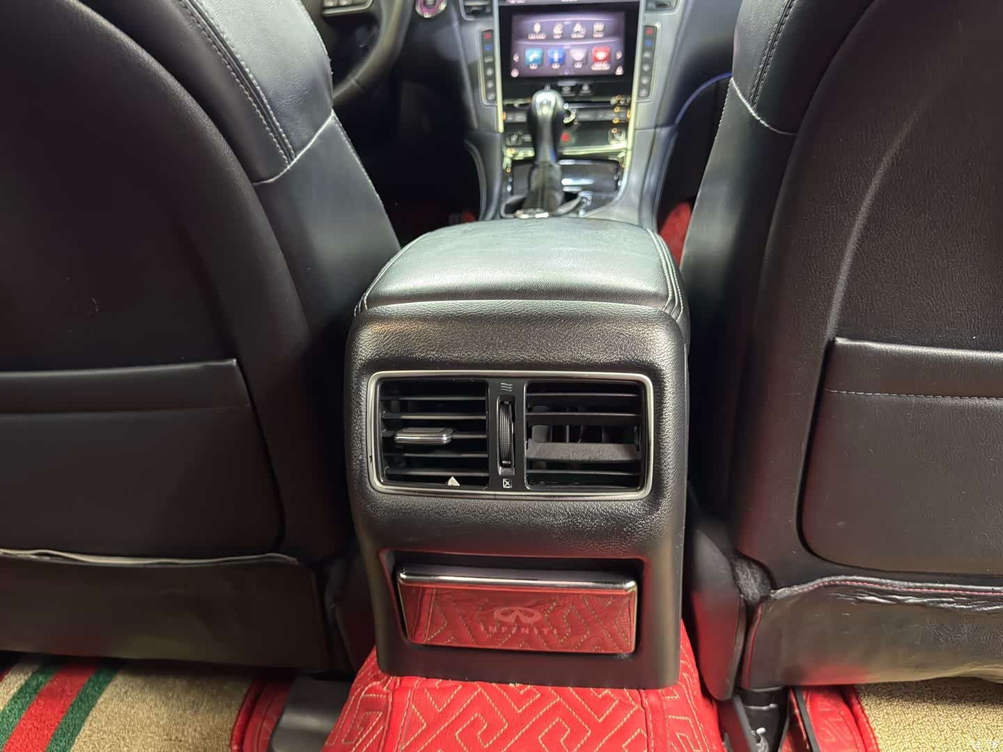 Infiniti Q50L, 2015 14