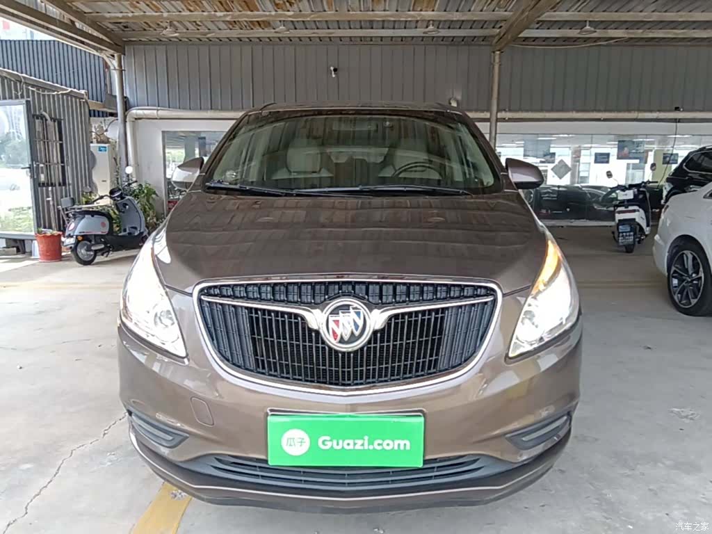 Buick GL8, 2017 3