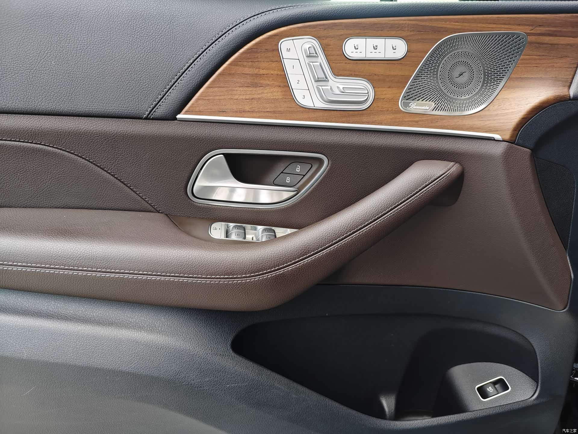 Mercedes-Benz GLS, 2023 10