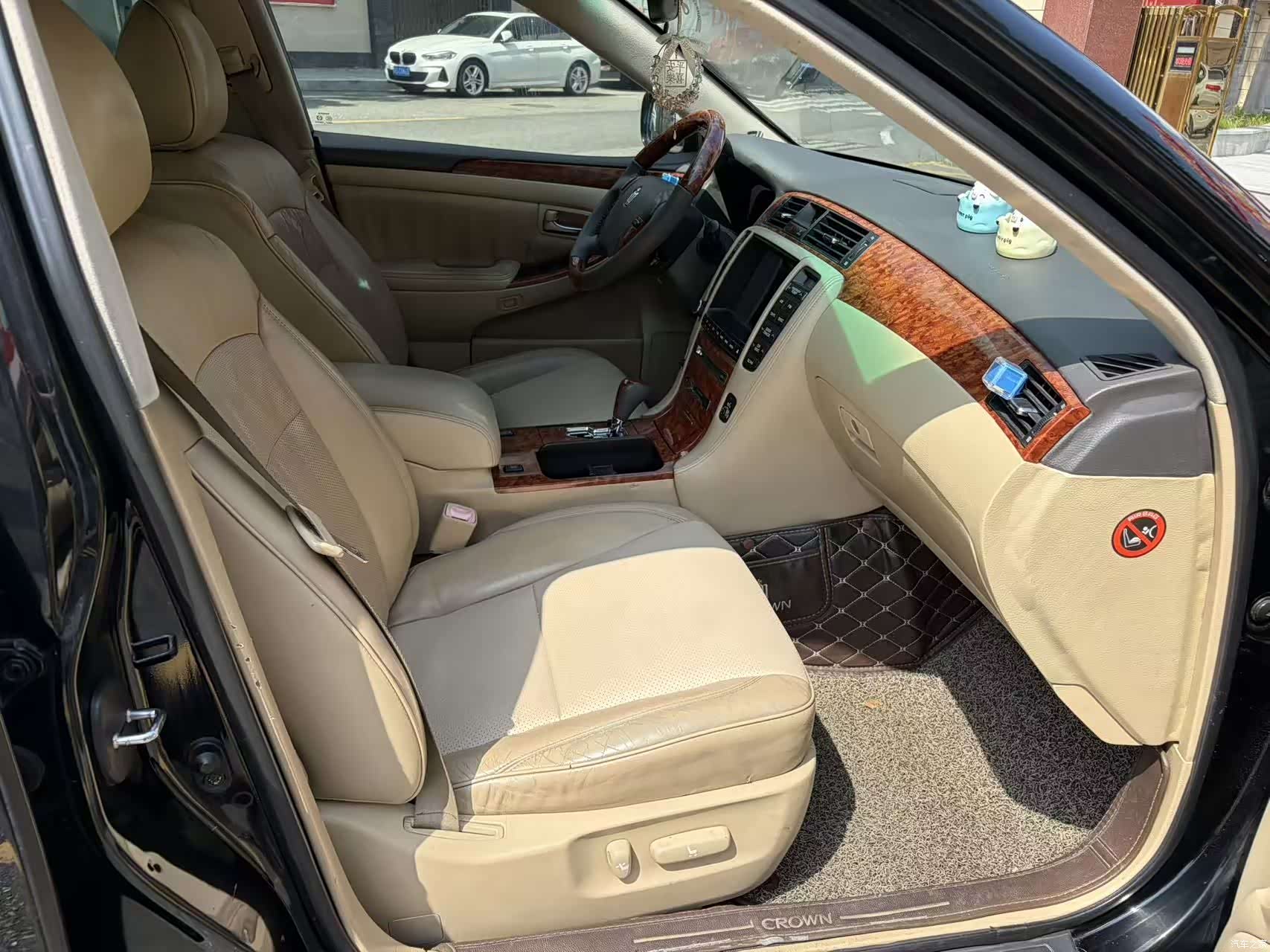 Toyota Crown, 2007 9
