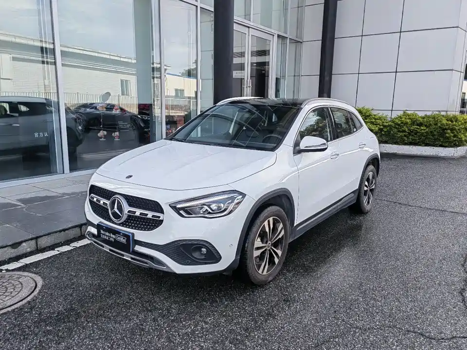 Mercedes-Benz GLA