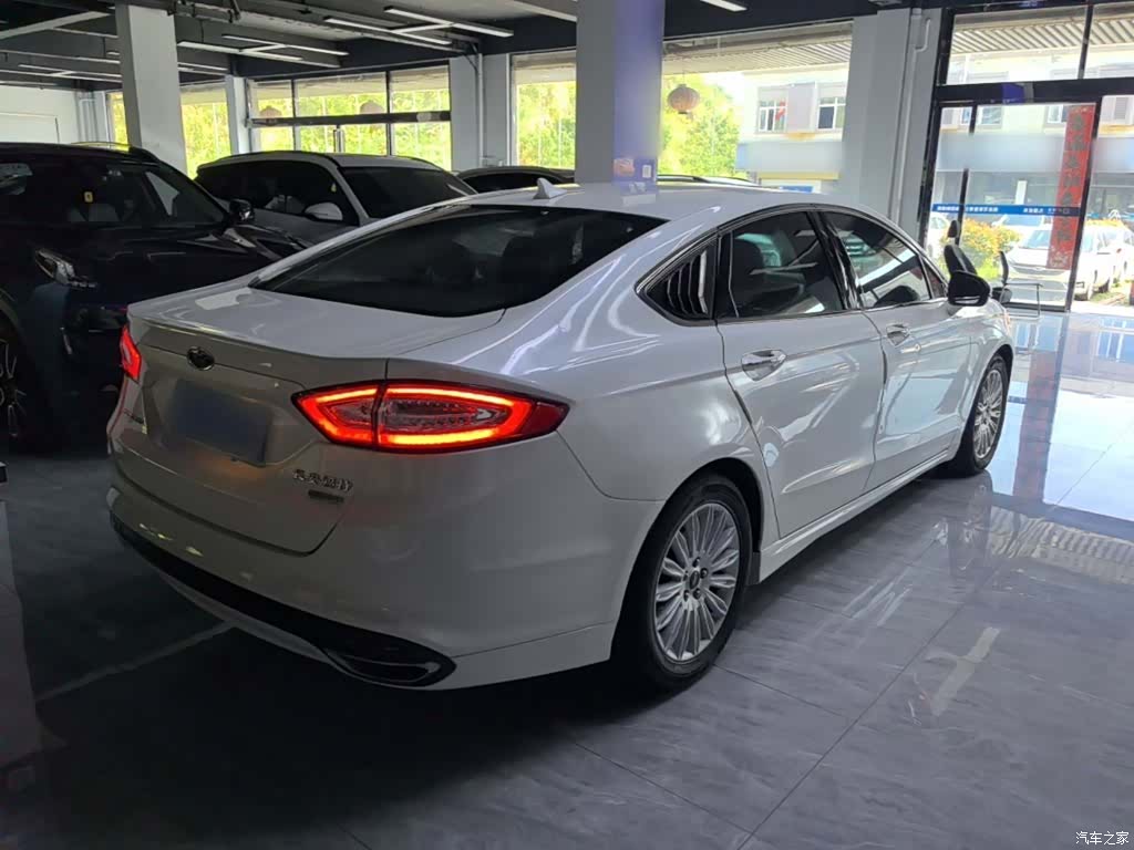 Ford Mondeo, 2016 7