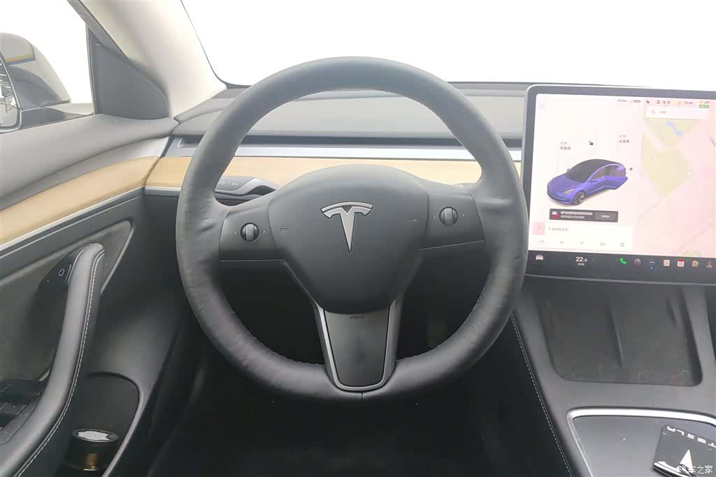 Tesla Model 3, 2021 15