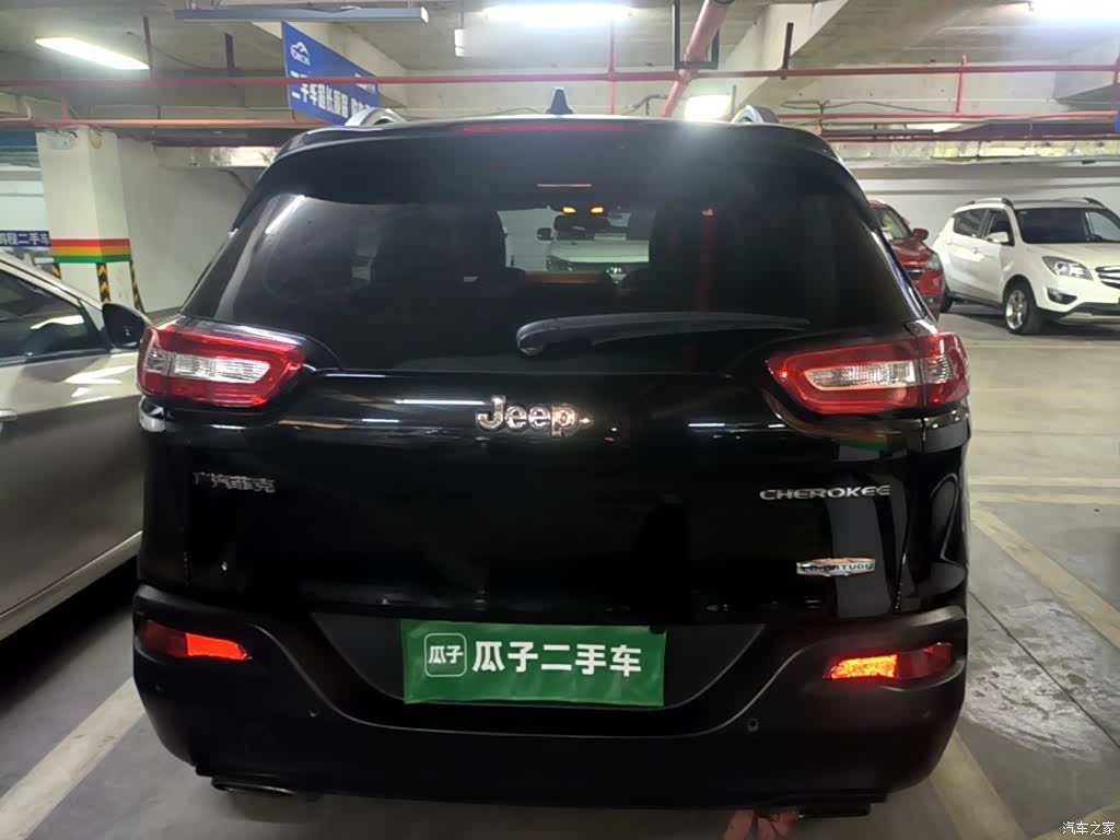Jeep Cherokee, 2016 6