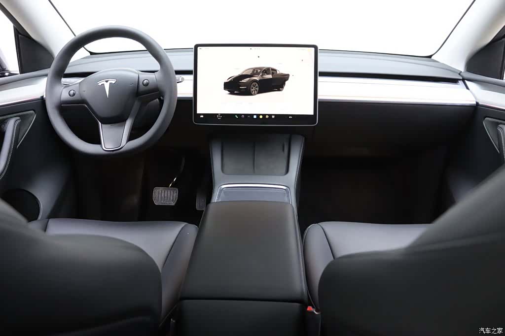 Tesla Model Y, 2024 25