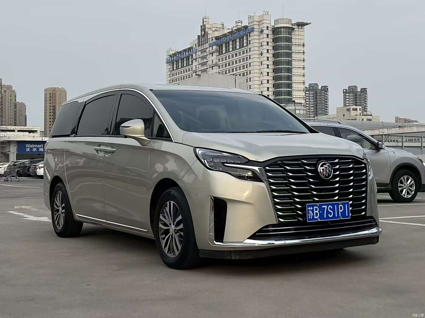 Buick GL8, 2023 3