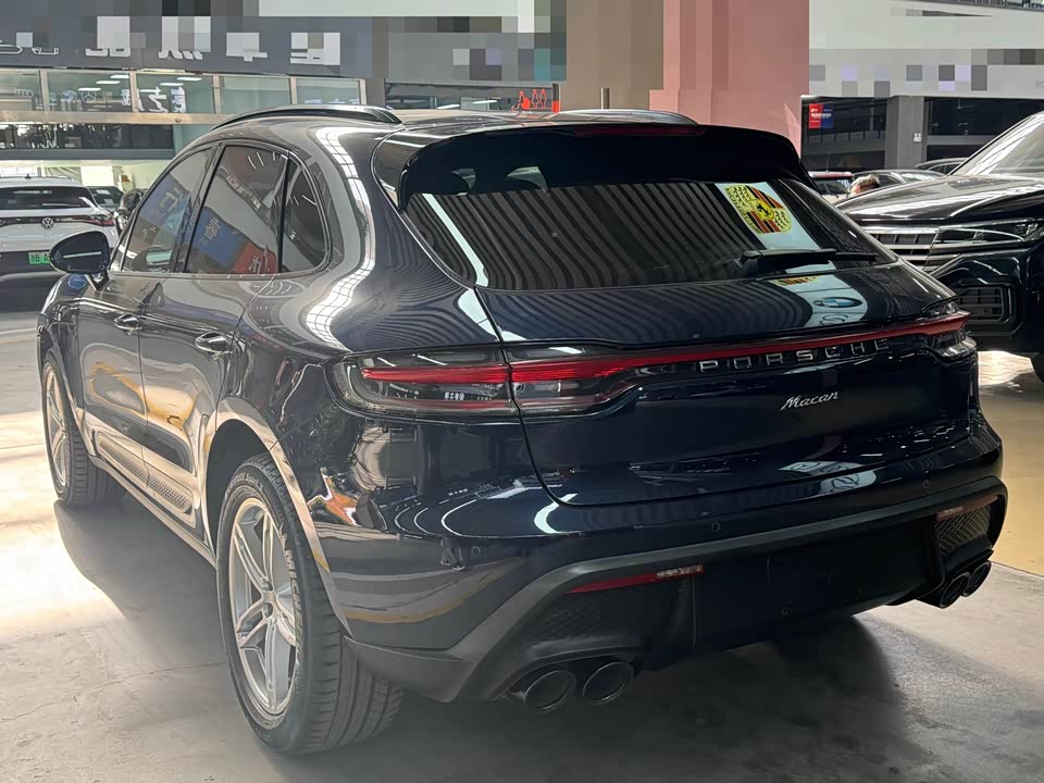 Porsche Macan