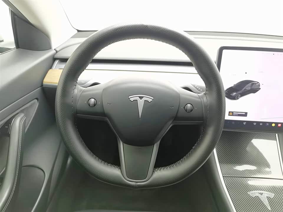 Tesla Model 3 Tesla Model 3