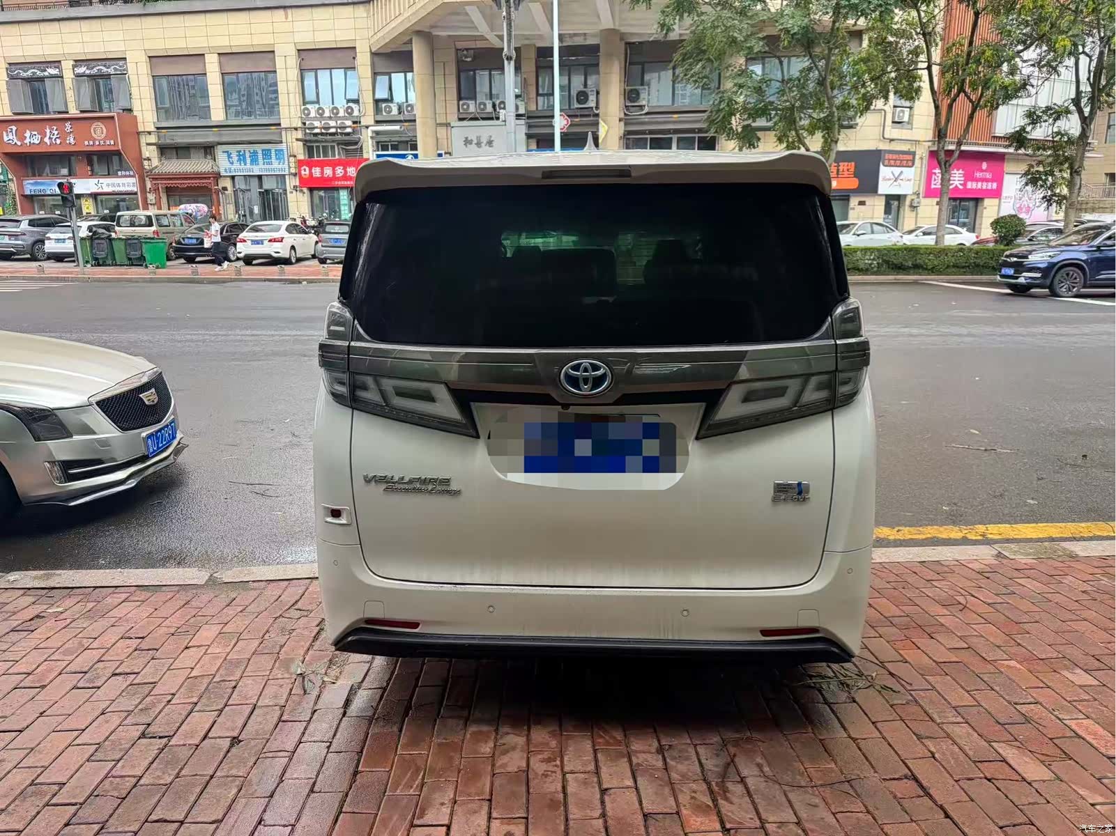 Toyota Vellfire, 2020 8