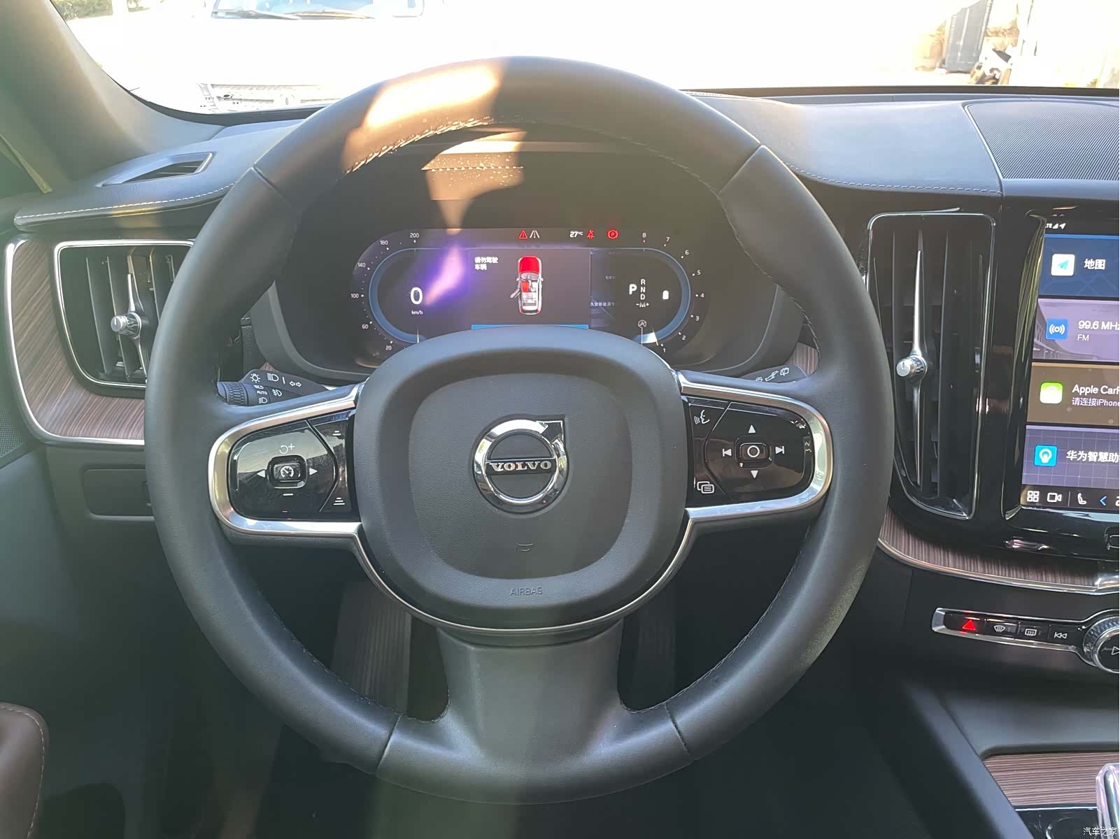 Volvo XC60, 2023 11