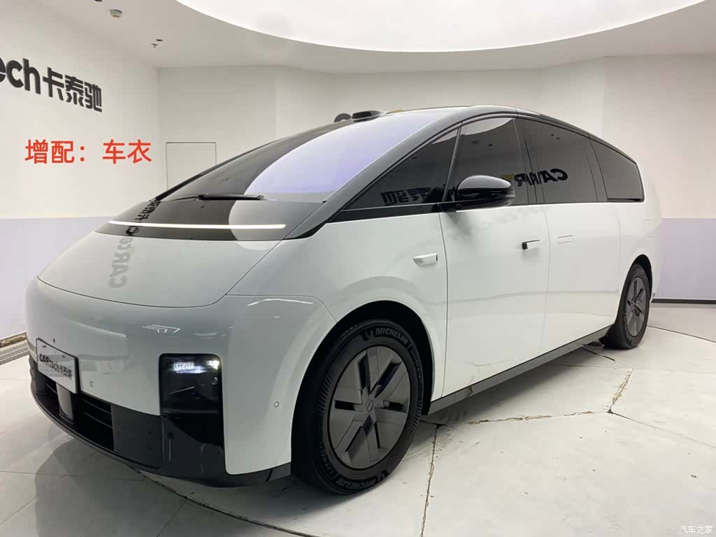 Li Auto MEGA, 2025 1