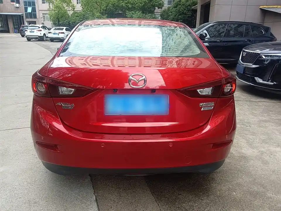 Mazda 3 Angkesaila