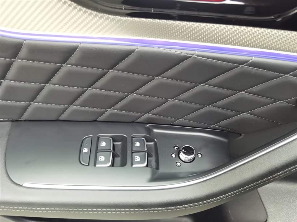 Hongqi HS5 Hongqi HS5