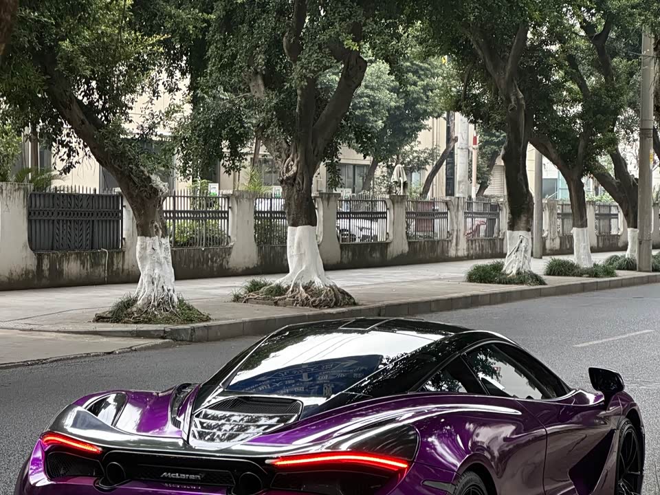 McLaren 720S