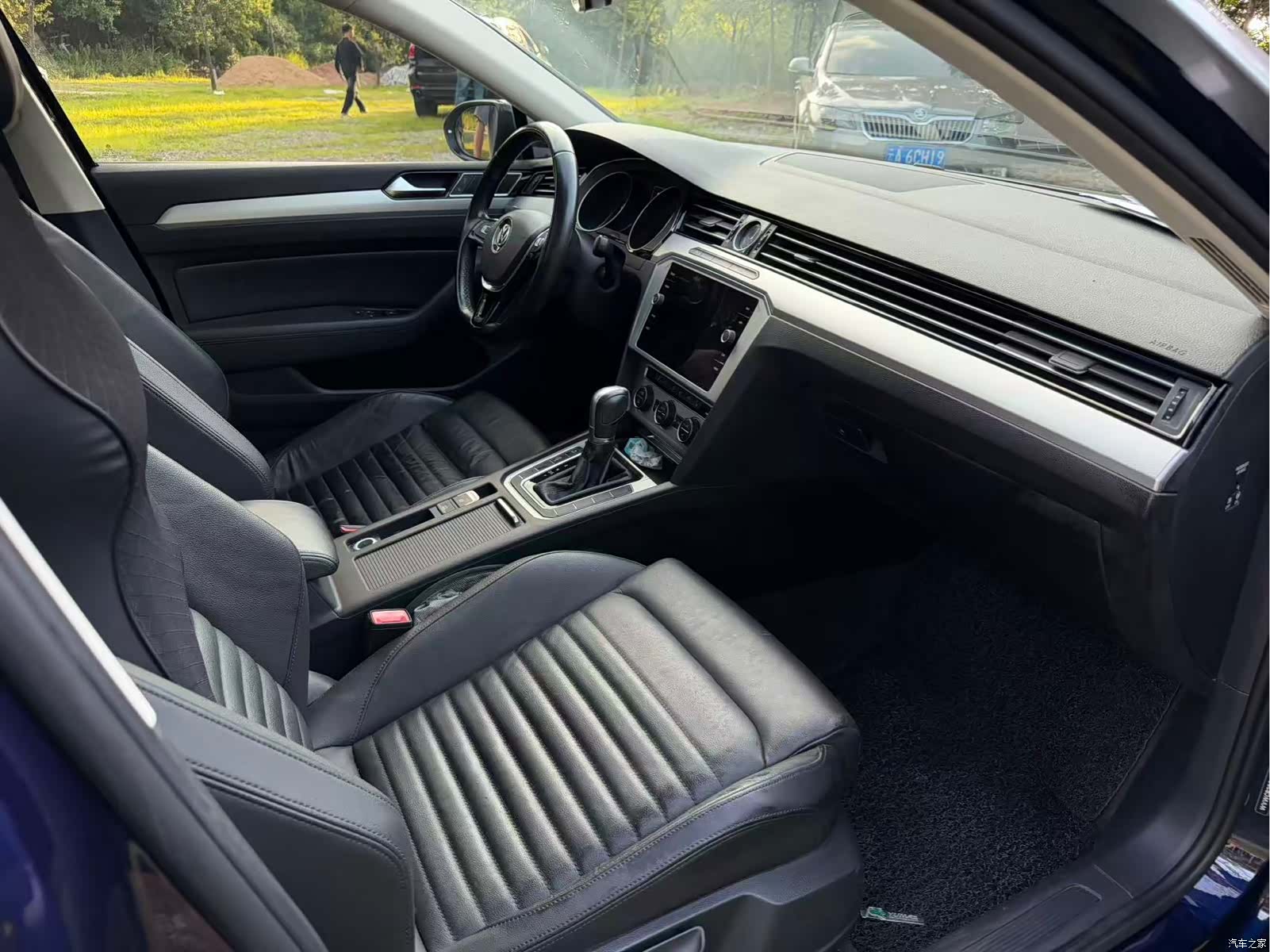 Volkswagen Variant, 2019 все фото