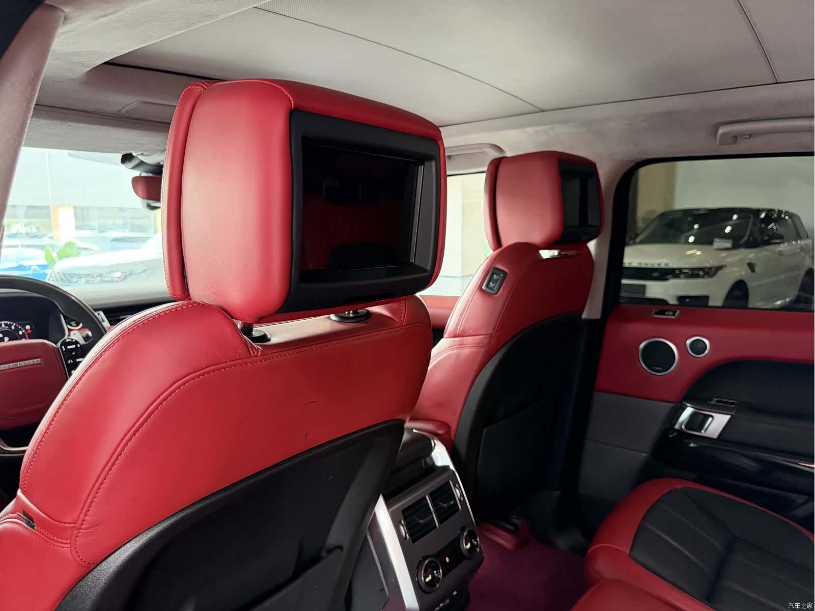 Land Rover Range Rover, 2021 11