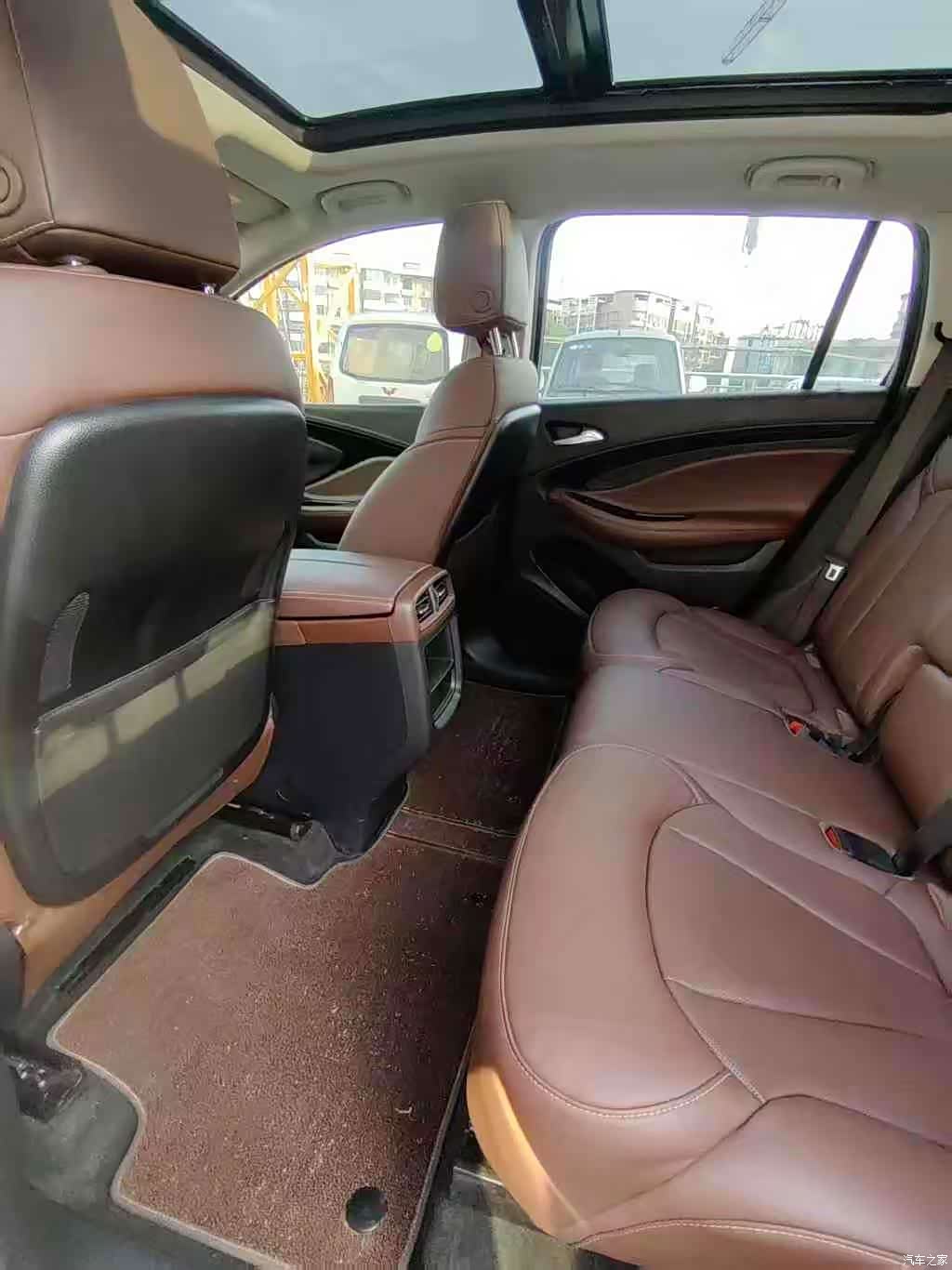 Buick Envision Plus, 2020 все фото