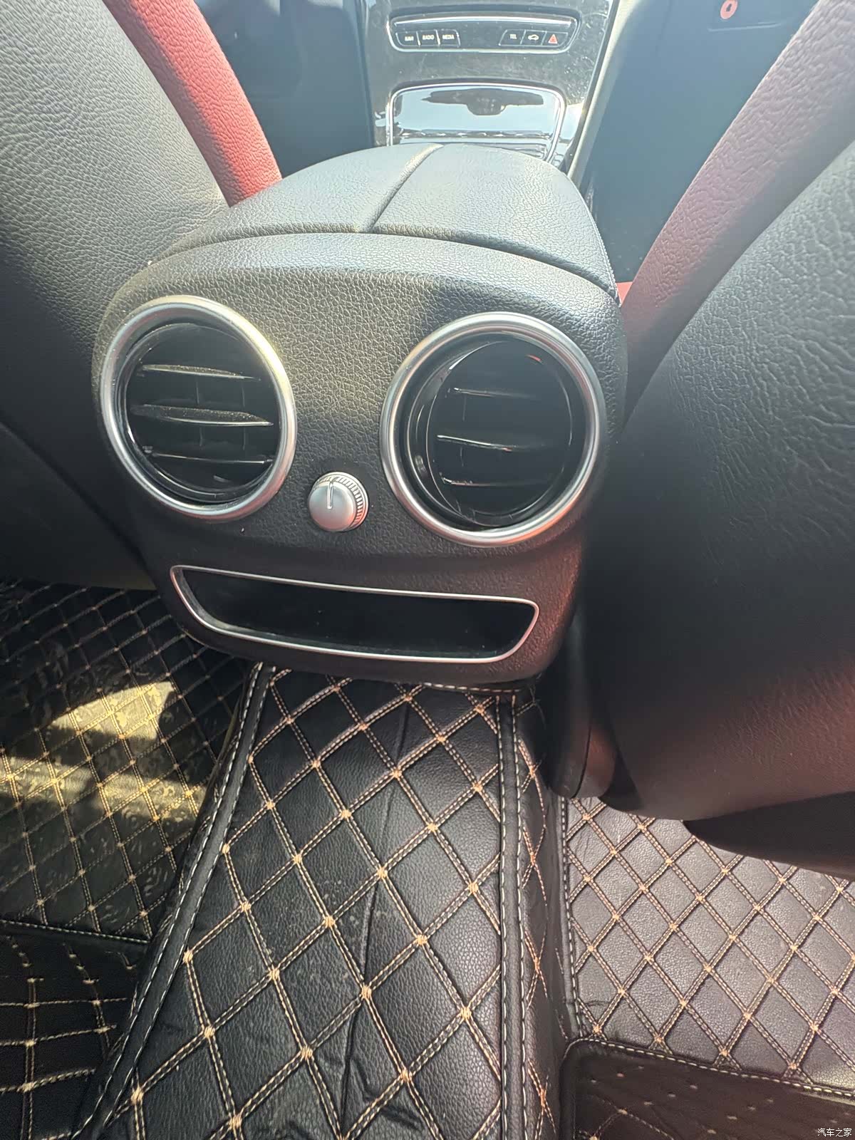 Mercedes-Benz C-Class, 2019 11