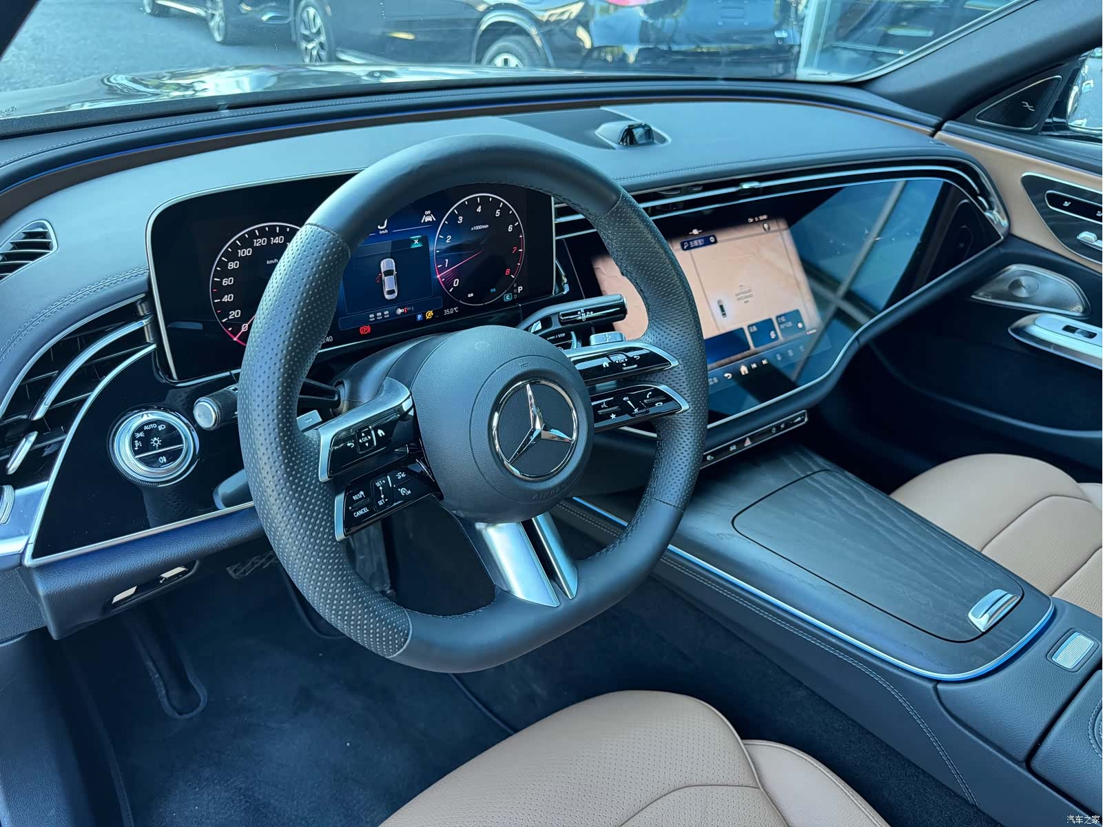 Mercedes-Benz E-Class, 2026 10