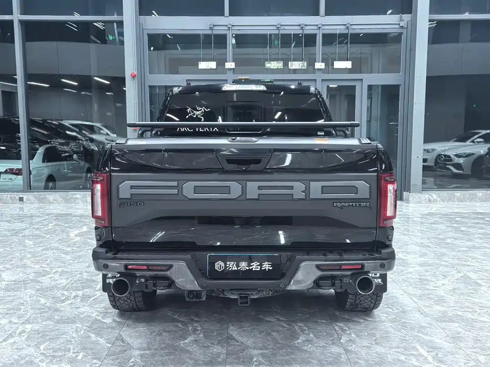 Ford F-150 Raptor
