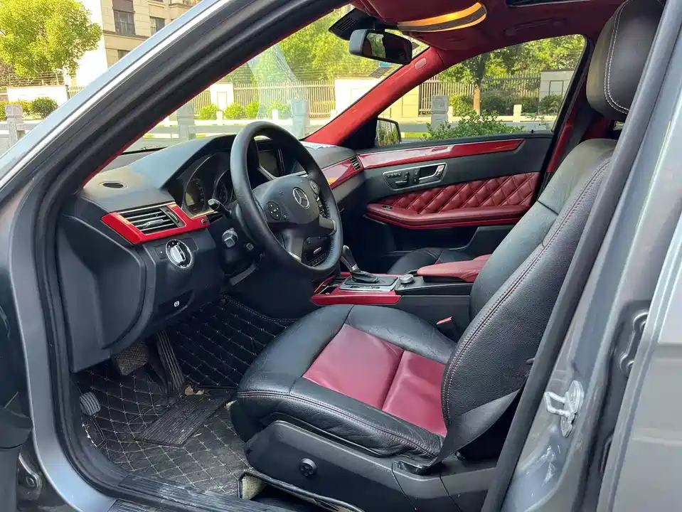 Mercedes-Benz E-class Mercedes-Benz E-class