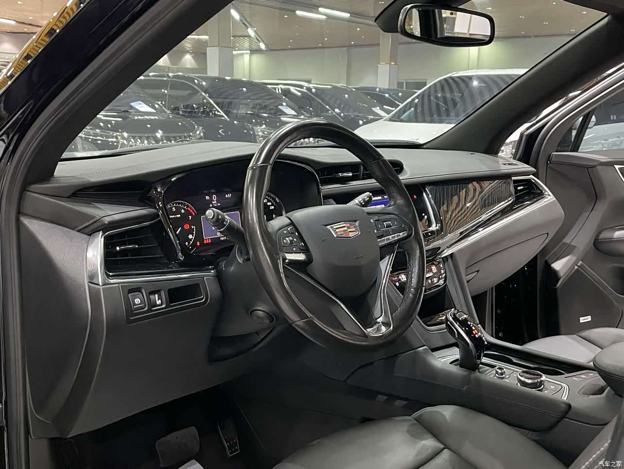 Cadillac XT6, 2021 10
