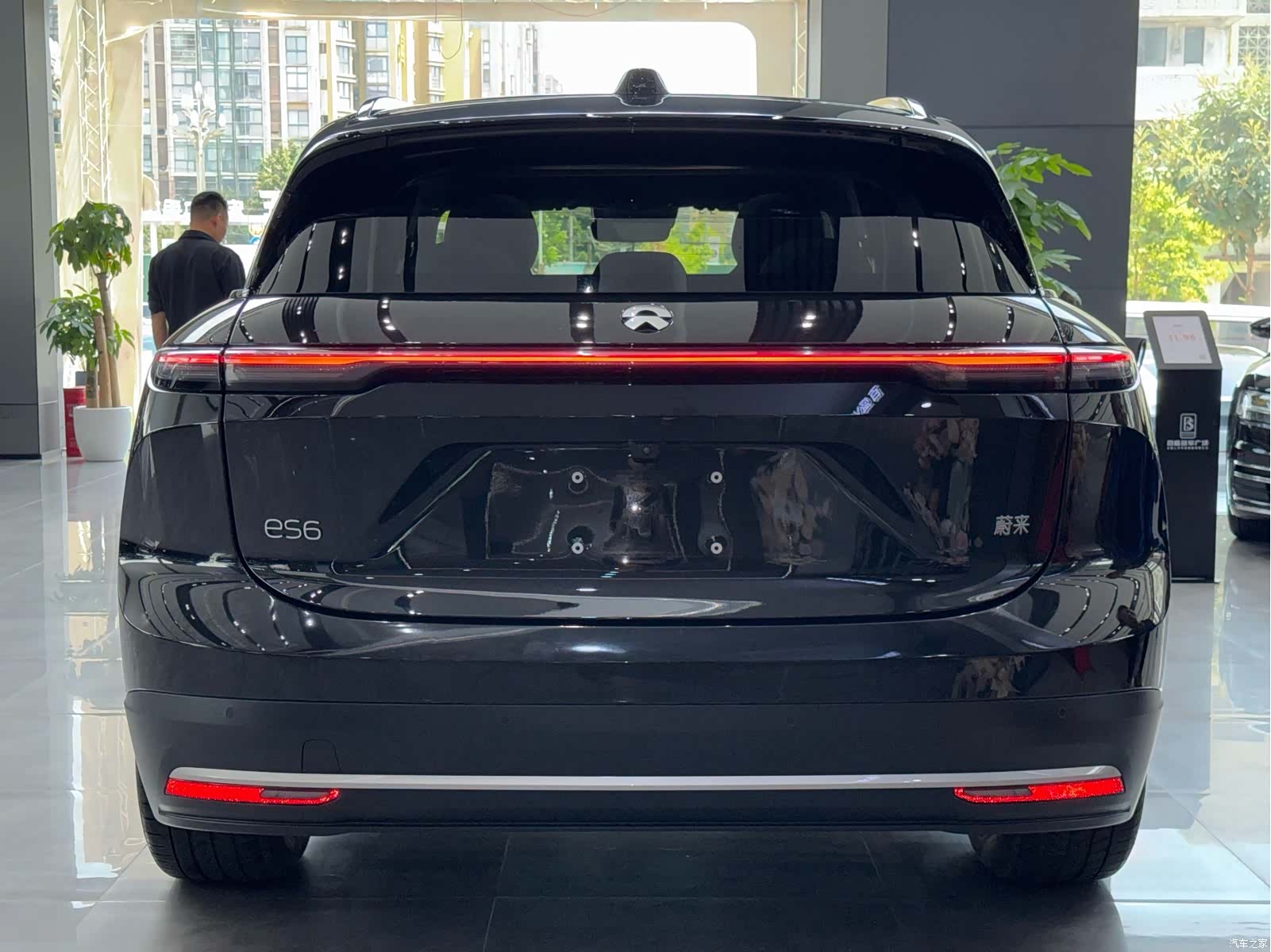 NIO ES6, 2024 9