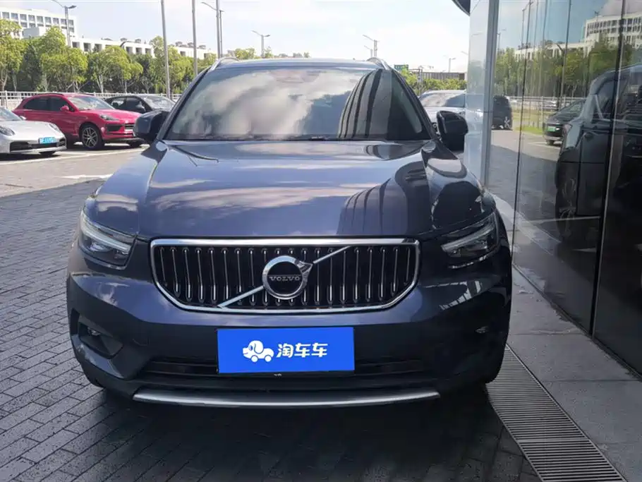 Volvo XC40