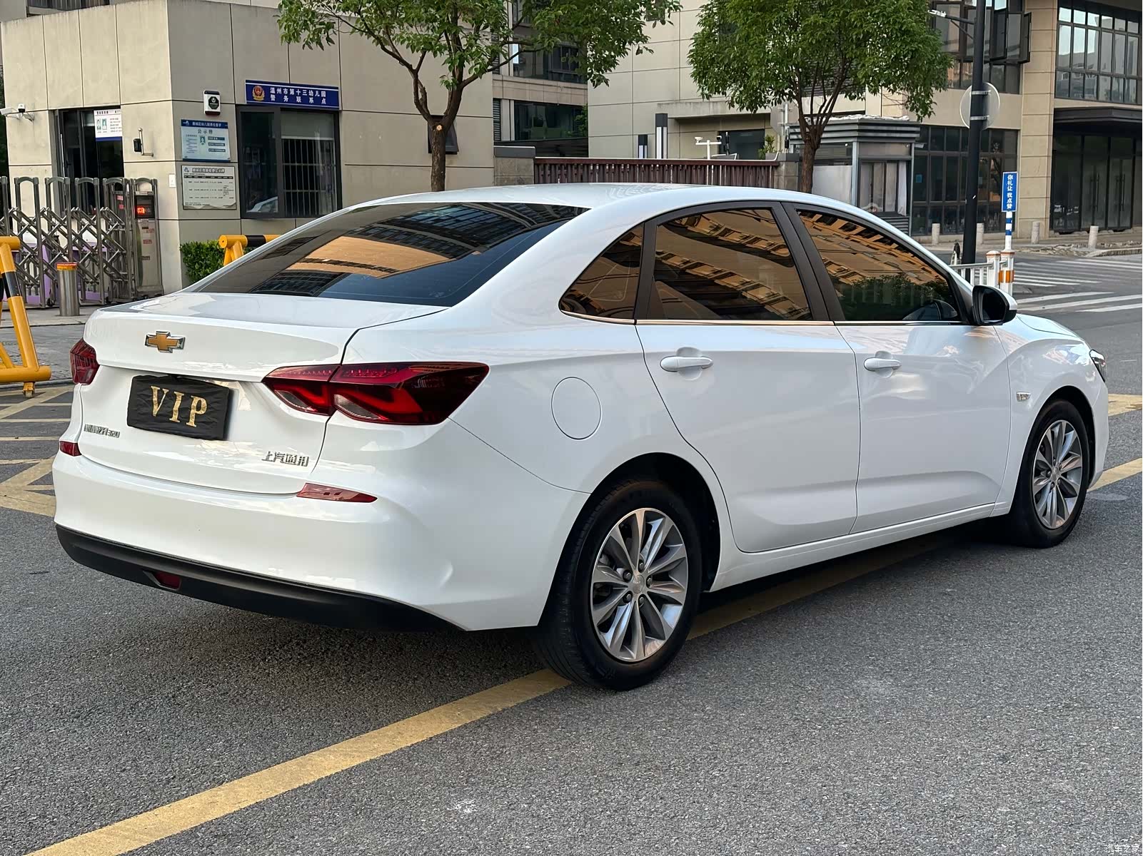 Chevrolet 320, 2022 9