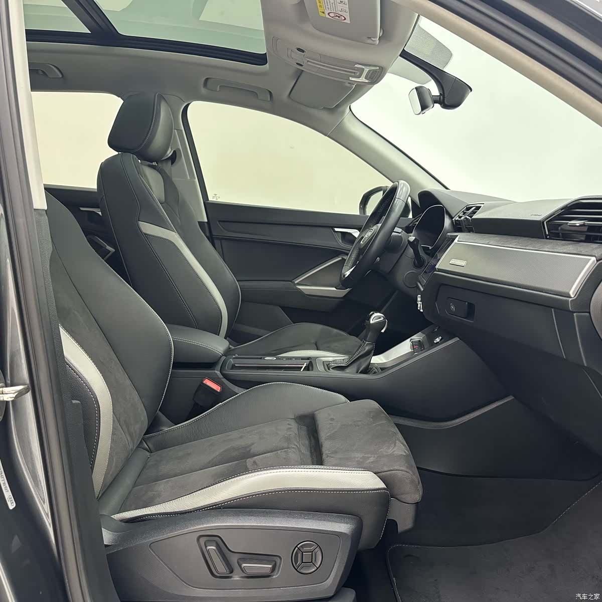 Audi Q3, 2022 9