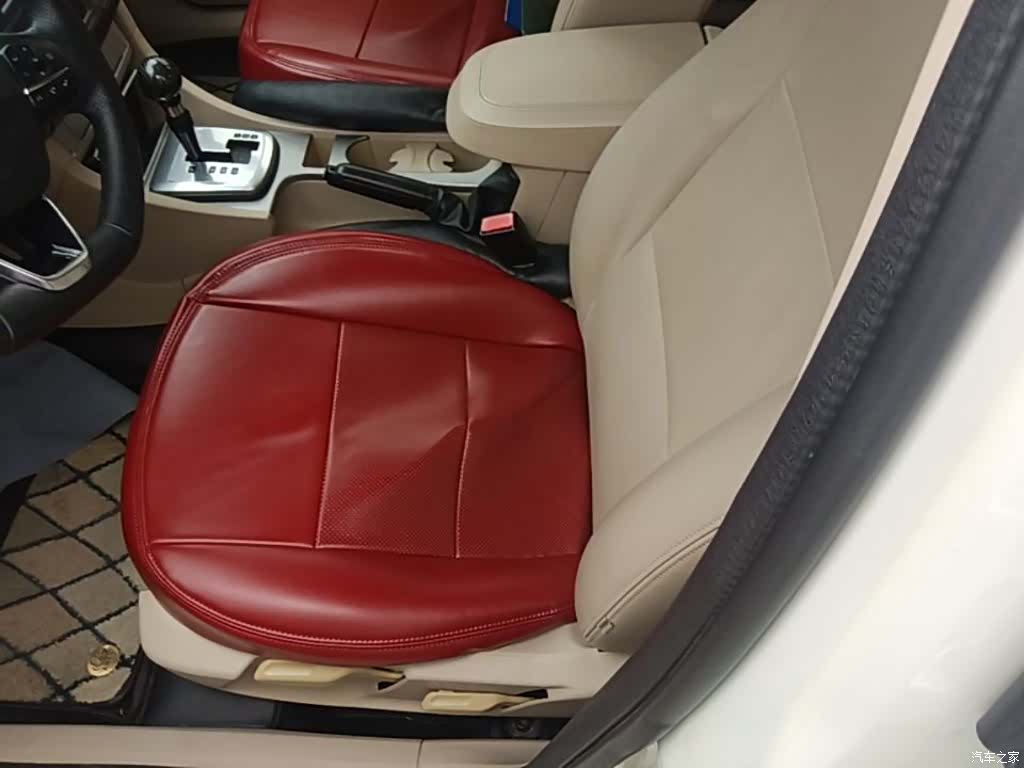 Ford Focus, 2015 11
