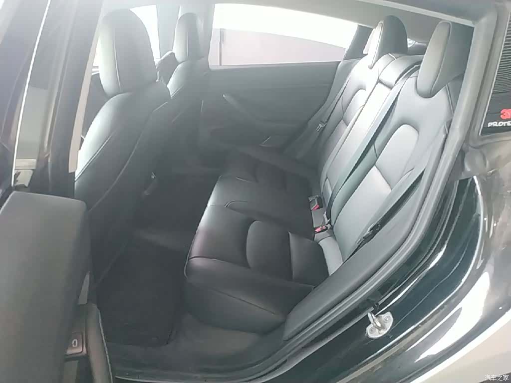 Tesla Model 3, 2021 17