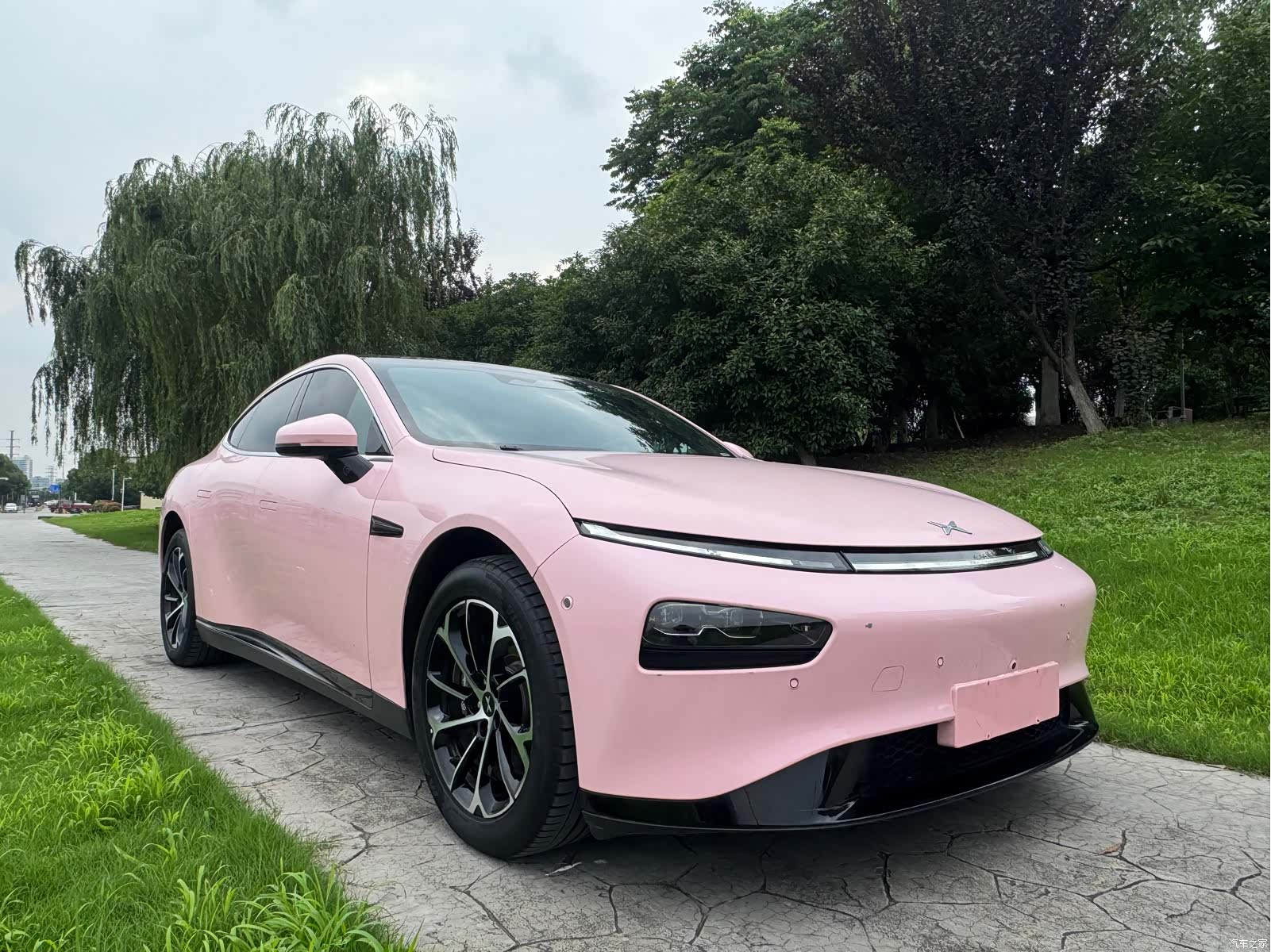 Xpeng P7, 2023 3
