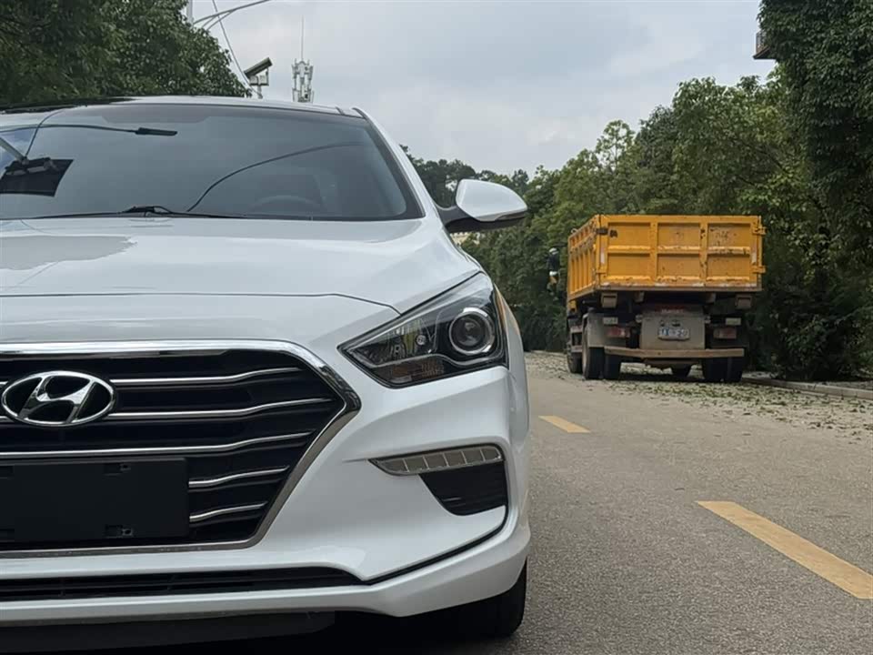 Hyundai Name picture Hyundai Name picture