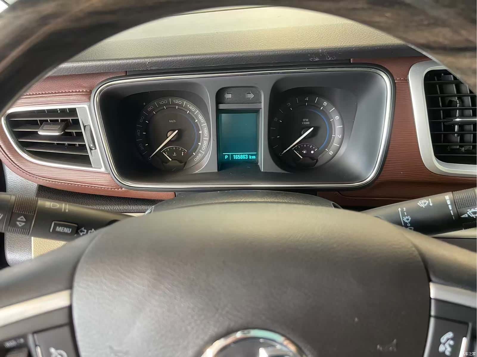 Buick GL8, 2016 7