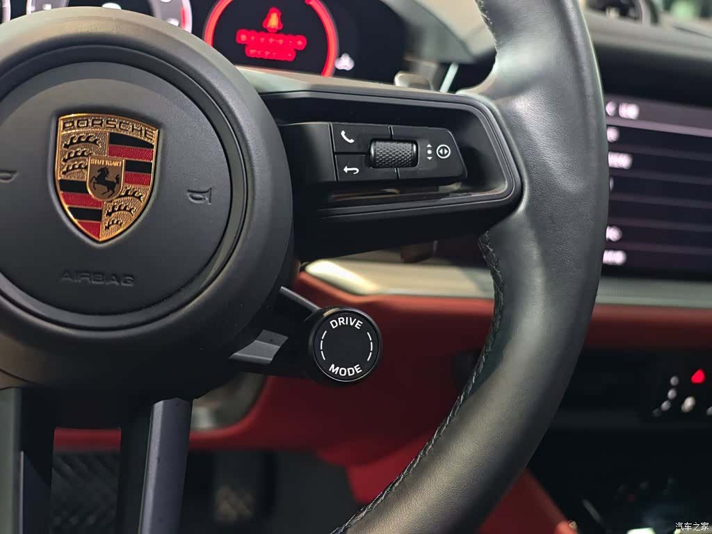 Porsche Cayenne, 2024 14