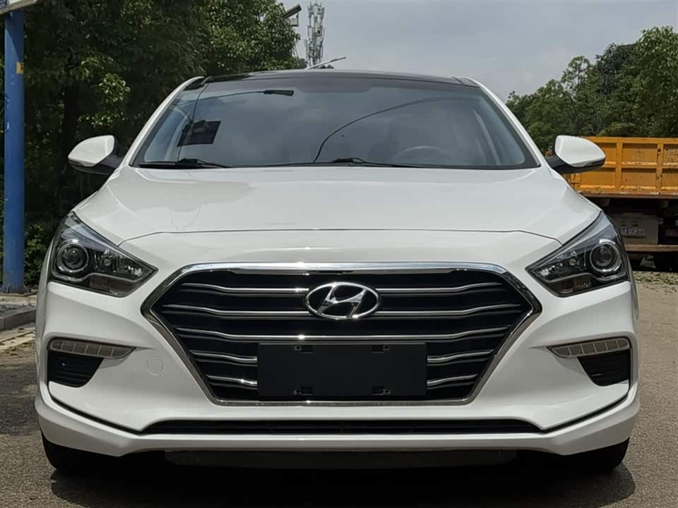 Hyundai Name picture Hyundai Name picture