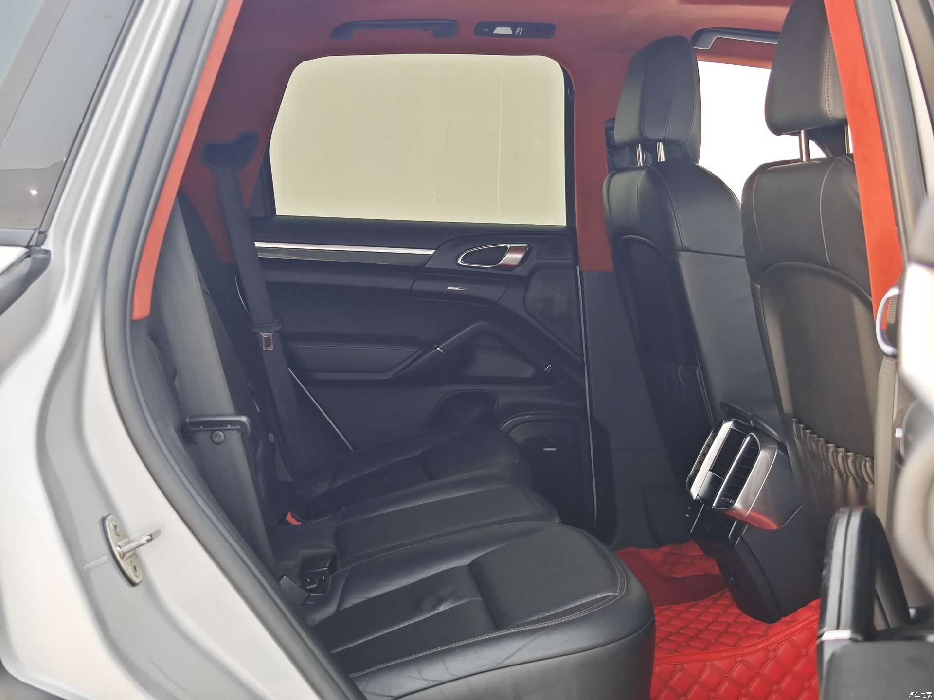 Porsche Cayenne, 2013 15