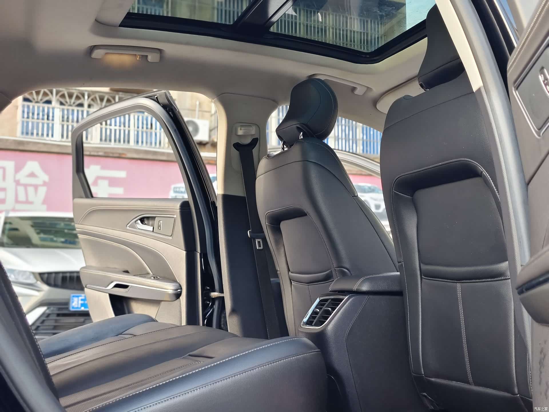 Ford Taurus, 2018 15