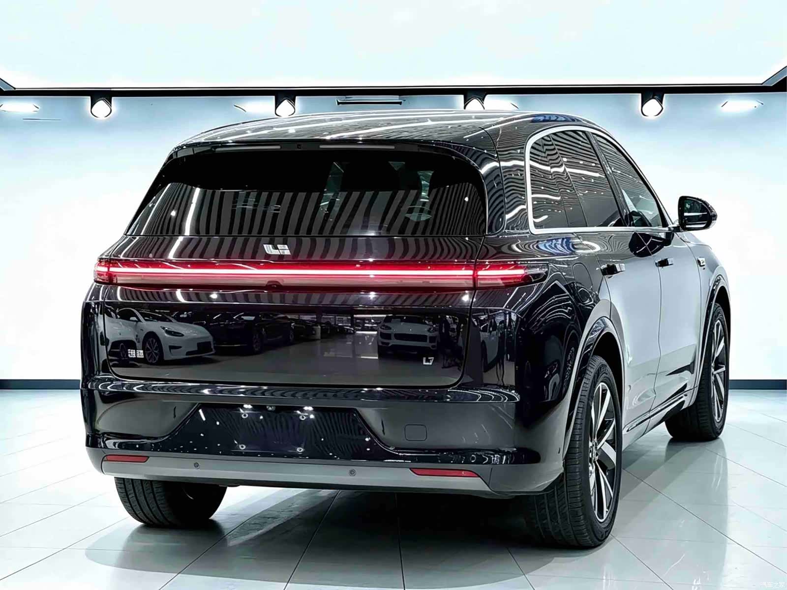 Li Auto L7, 2023 3