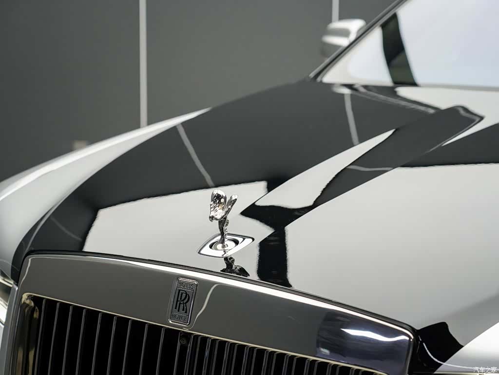 Rolls-Royce Ghost, 2023 28