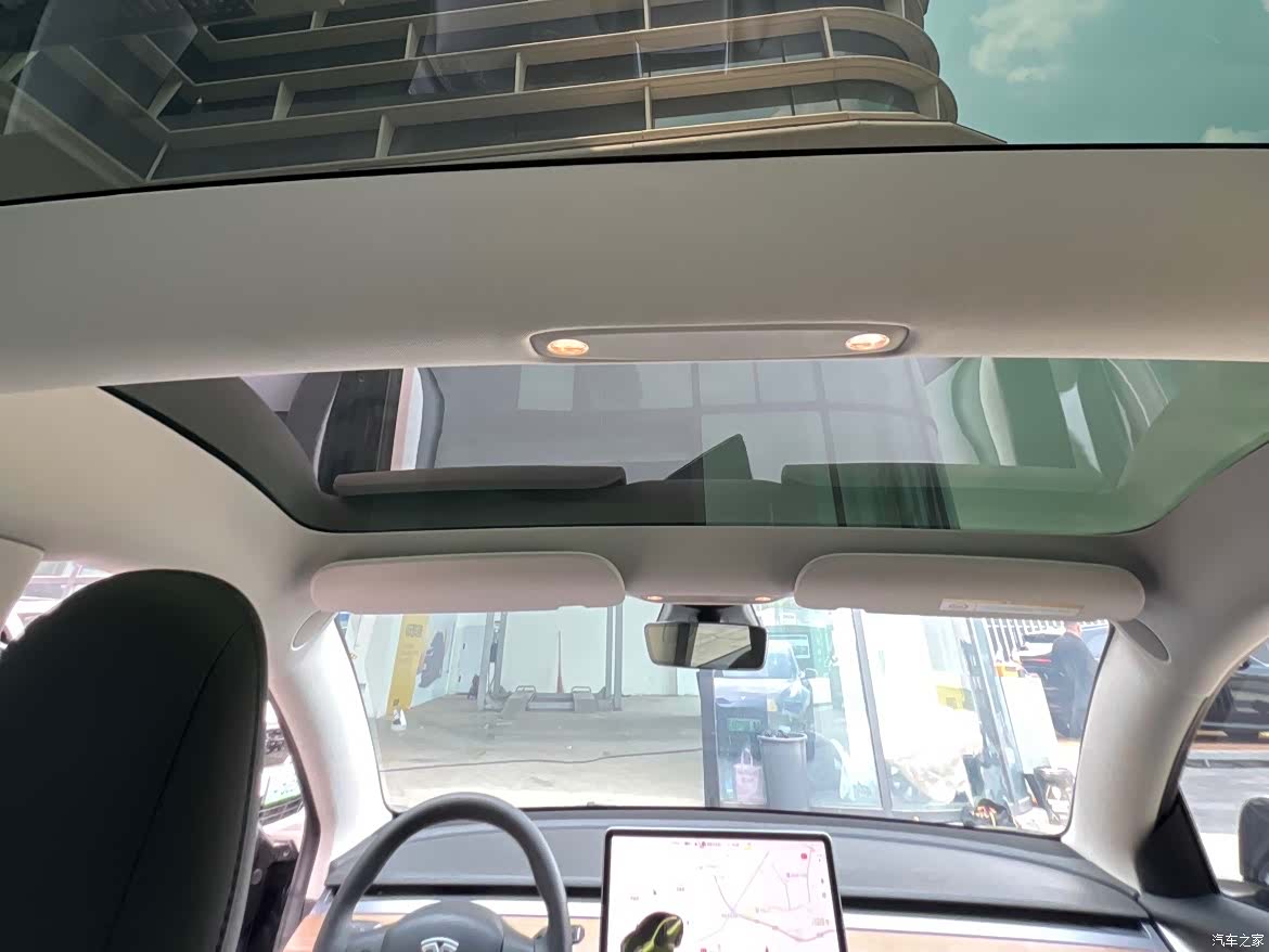 Tesla Model 3, 2021 16