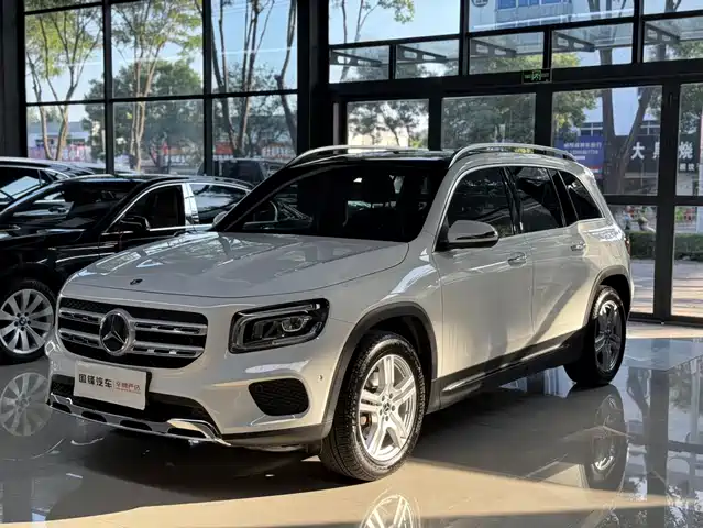 Mercedes-Benz GLB 2022 — купить из Китая под заказ