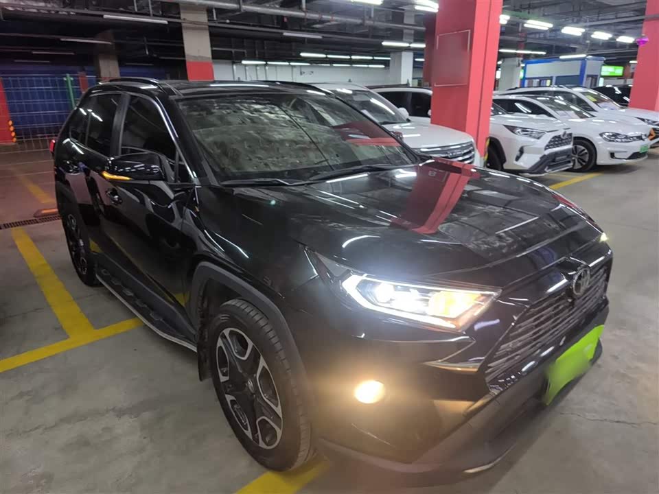 Toyota RAV4 Rongfang