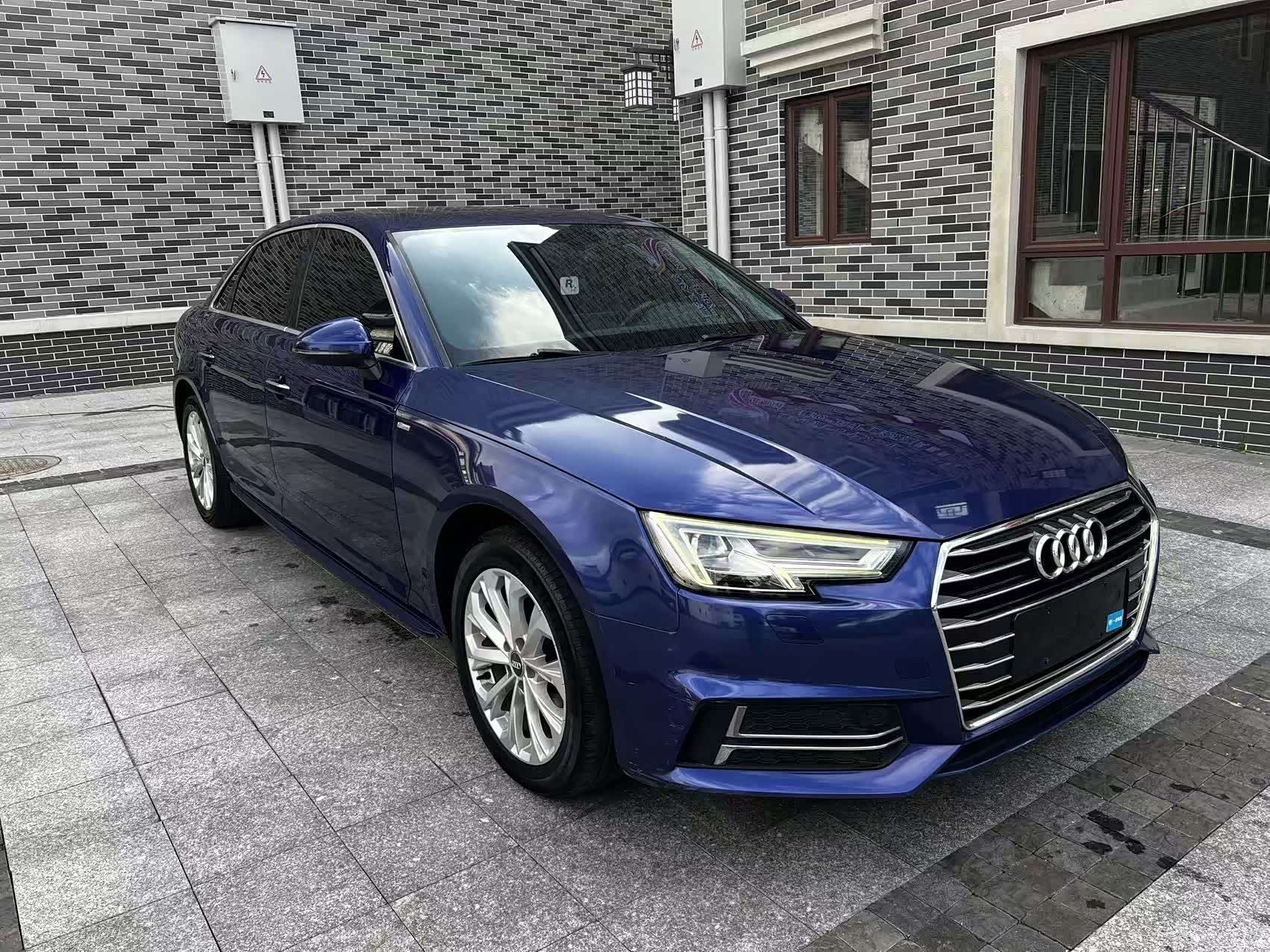 Audi A4L, 2020 3