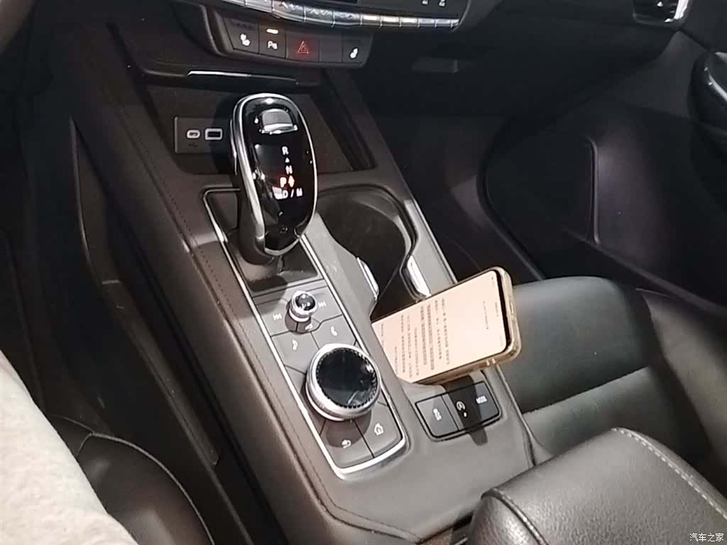 Cadillac XT4, 2020 14