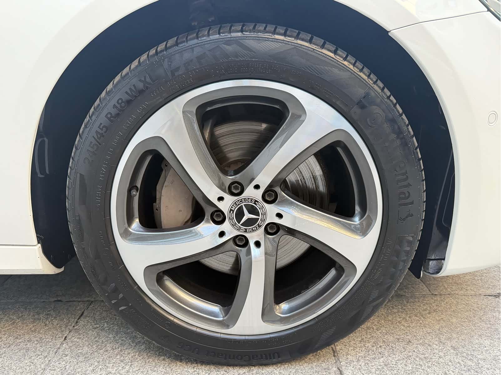Mercedes-Benz E-Class, 2017 13